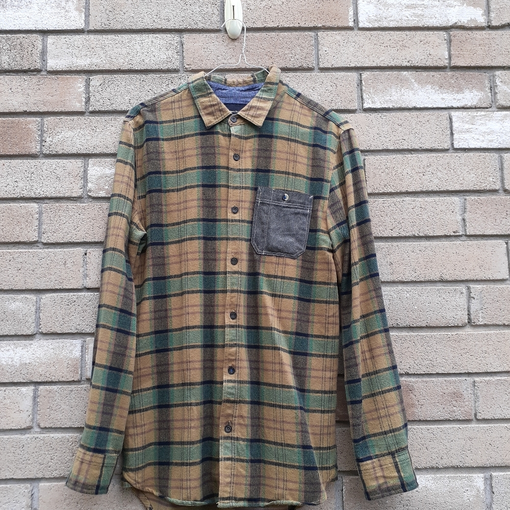 Modern Amusement button down